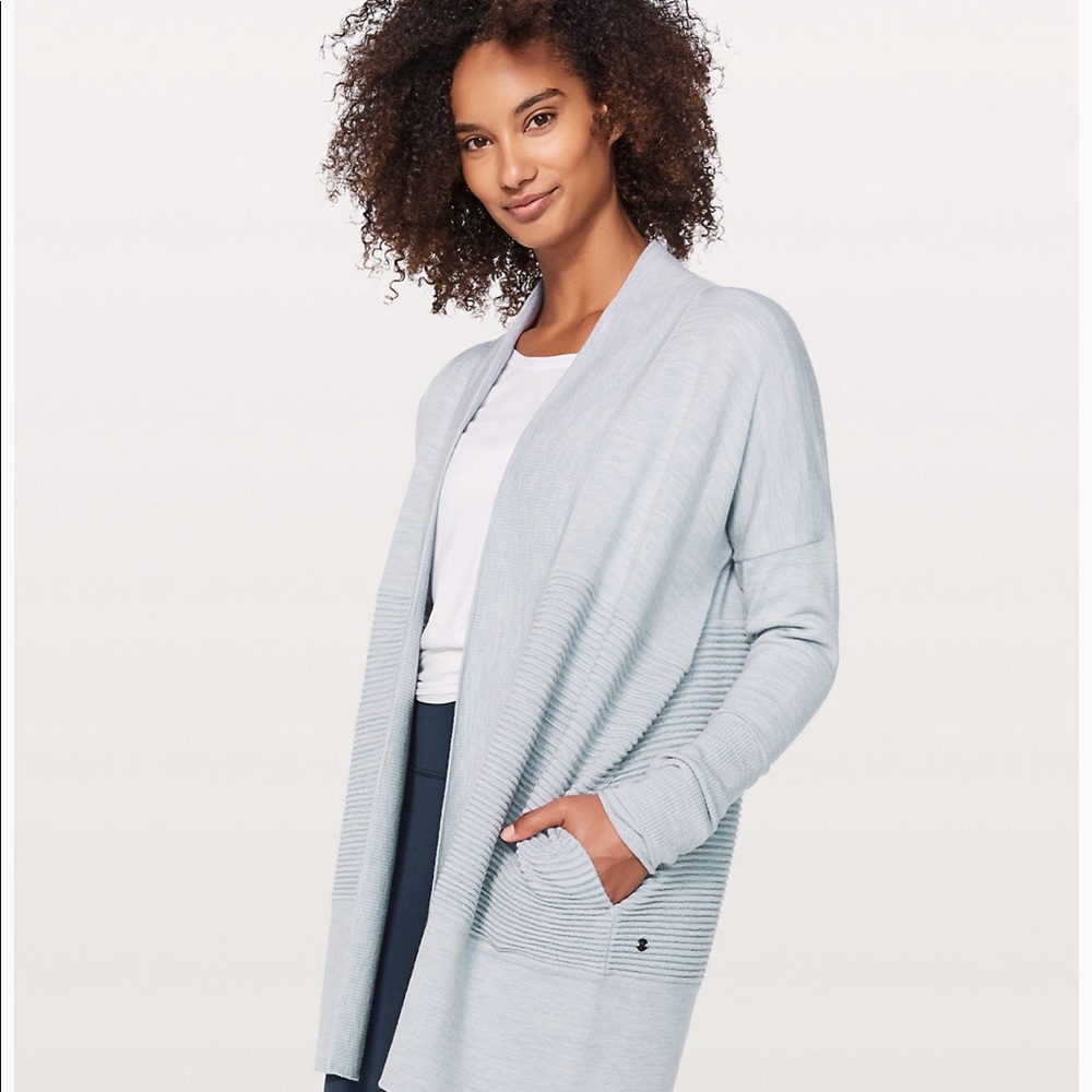 Lululemon lotus wrap